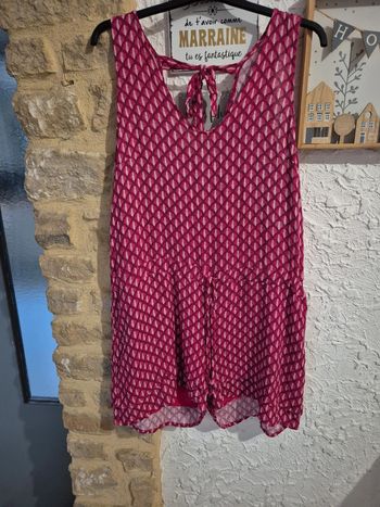 Magnifique combishort avec lien dans le dos fermeture sur le côté Inextenso taille 44