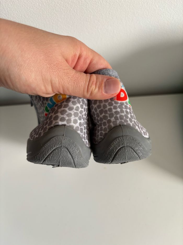 Chaussons taille 26 - photo numéro 4