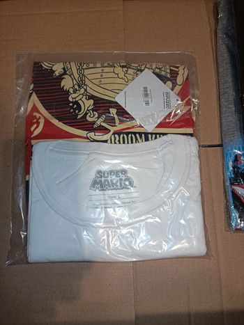 T-shirt mario