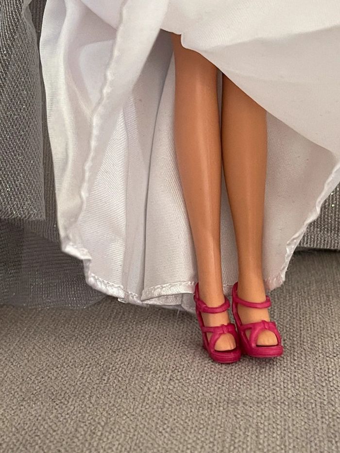 poupées Barbie couple de mariés - photo numéro 4