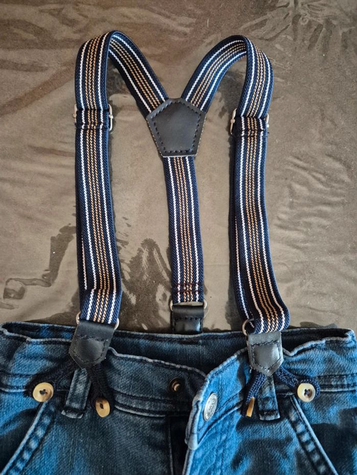 Pantalon jeans avec bretelle amovible - photo numéro 3