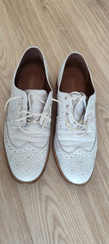 Derbies blanche 