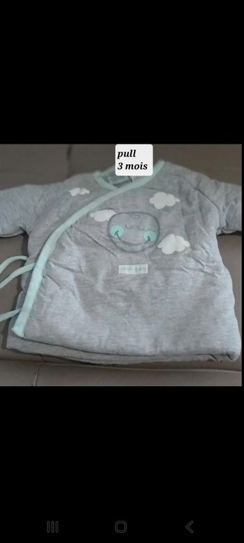 Pull chaud 3 mois