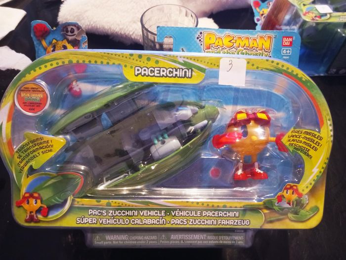 Pac-Man Véhicule Transformable Inclus: 1 figurine Pac-Man Neuf 3