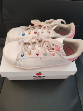 Stan Smith Hello Kitty 32