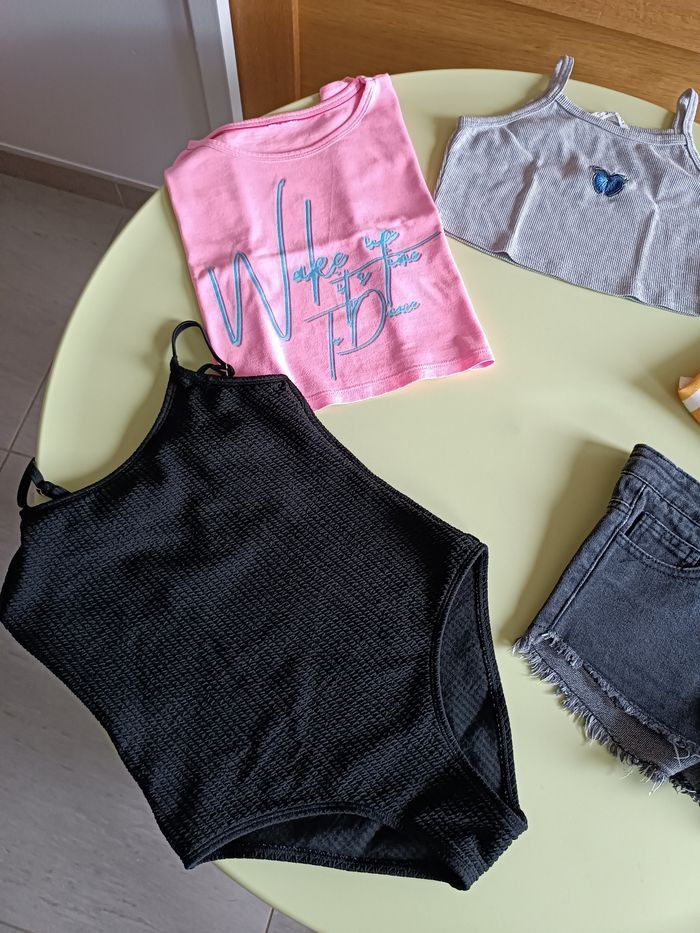 Lot divers vêtements fille 9 ans - photo numéro 2