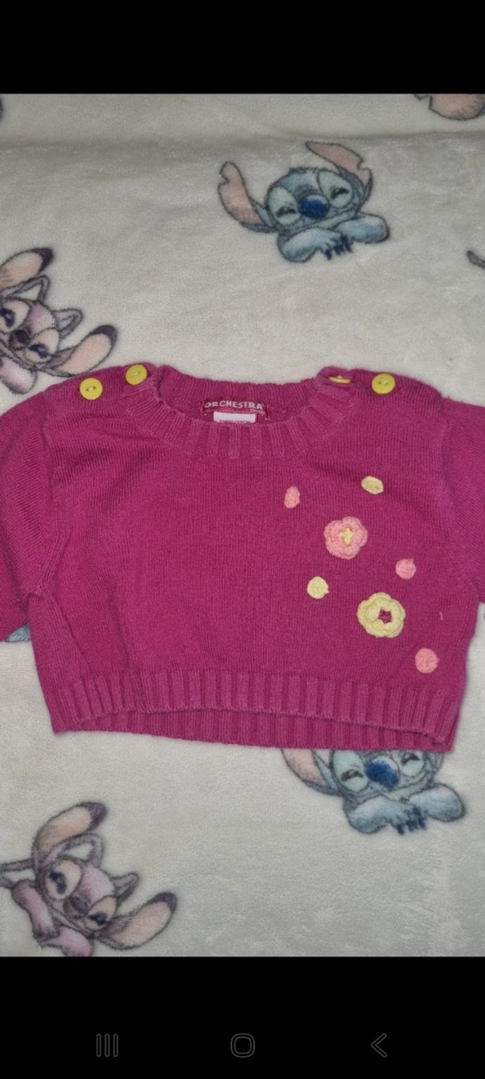 Pull en laine 6 mois en très bon état