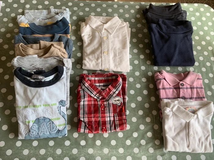 Lot TS chemises polos TS col roulés 2 ans