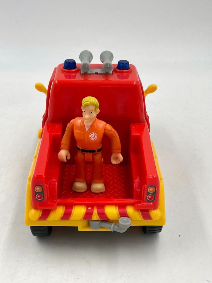 Véhicule camion de pompier Sam Le Pompier Simba - photo numéro 3