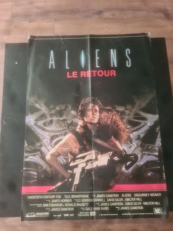 Ancien poster Alien le retour et nuit d'ivresse