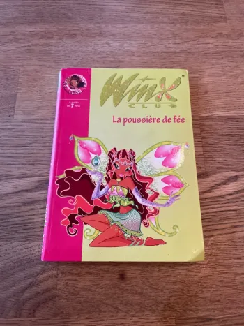 Livre La bibliothèque Rose Winx Club Numéro 19 La poussière de fée