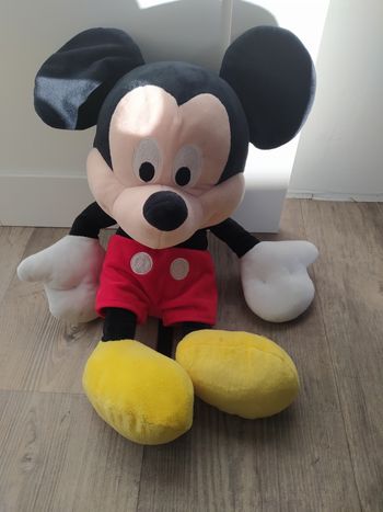Peluche Mickey