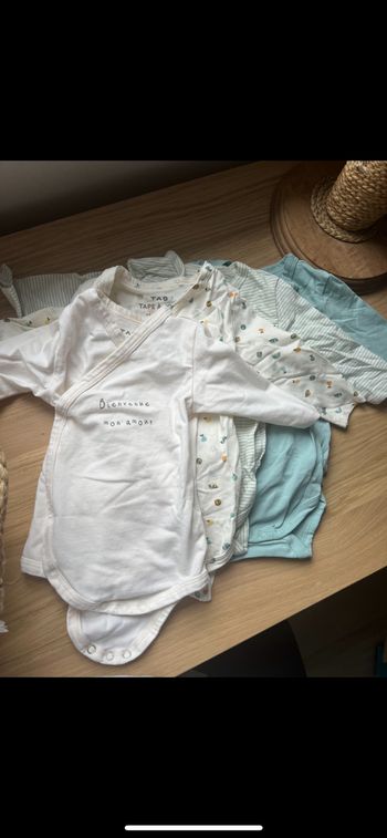 Lot bodies tape à l’œil