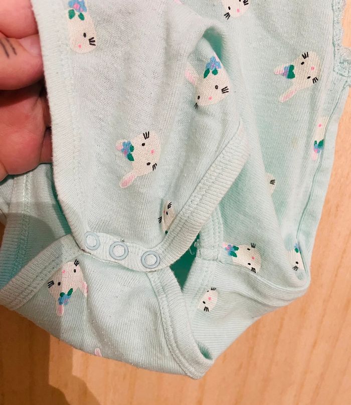 Body sans manches été - 6 mois - photo numéro 5