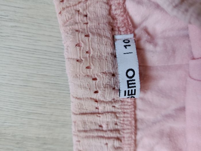 Short marque Gémo taille 10 ans - photo numéro 4