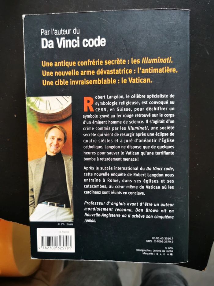 Livre anges et démons dan Brown - photo numéro 2
