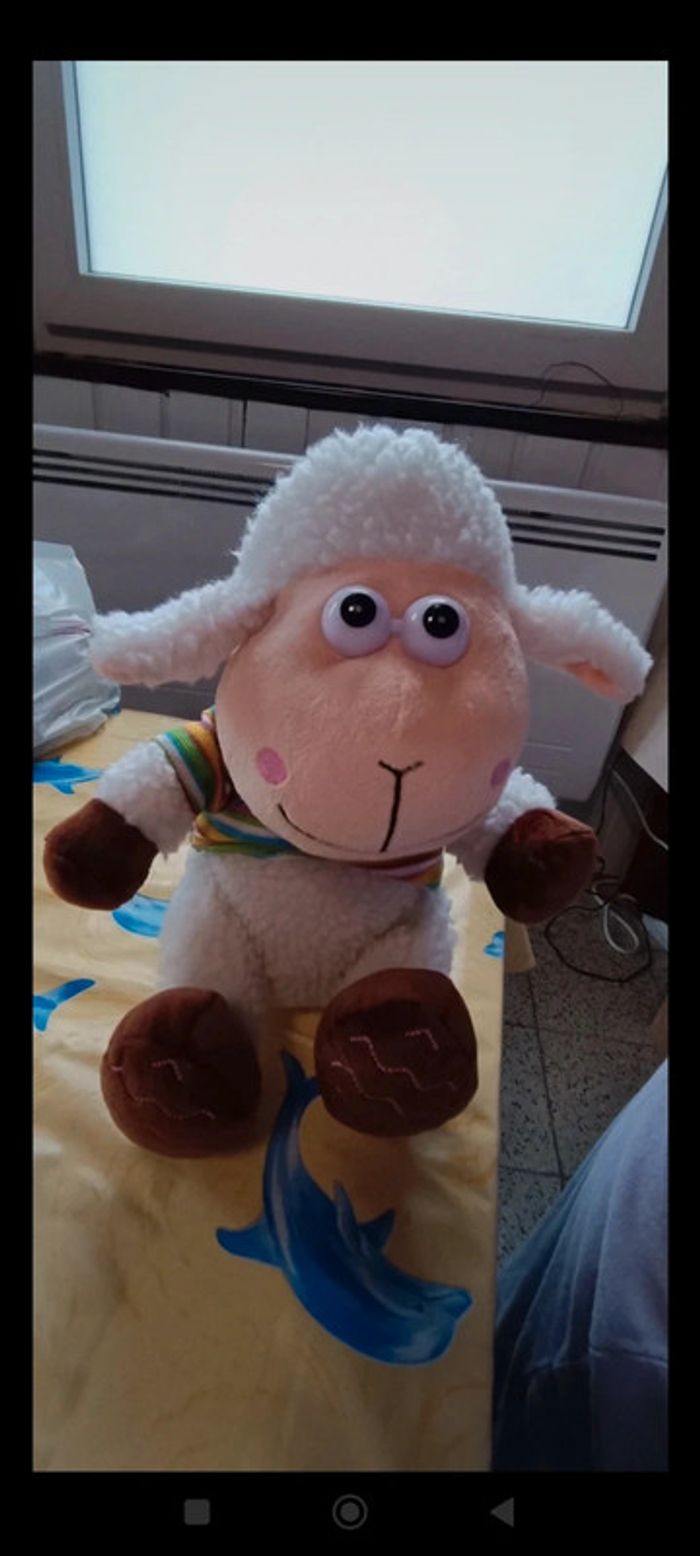 Mouton qui danse et chante