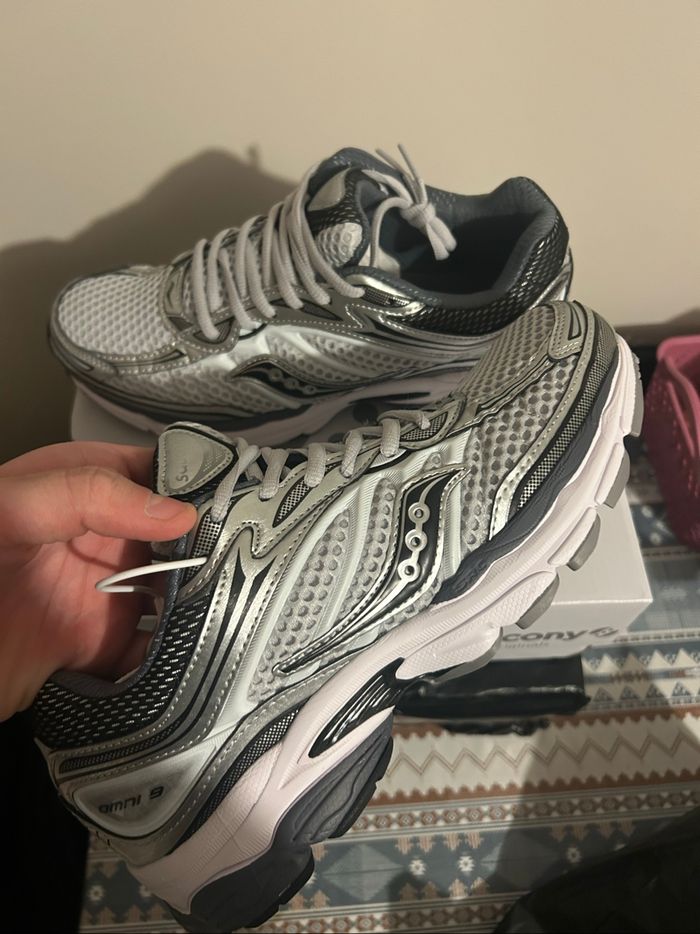 Saucony omni 9 gris - photo numéro 4