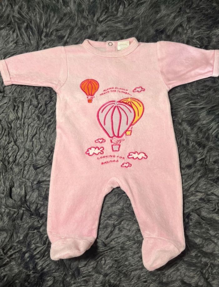 Pyjama rose naissance