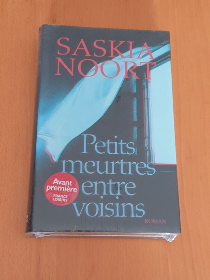Saskia Noort Petits meurtres entre voisins neuf sous blister