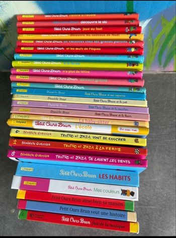 25 petits ours bruin et Trotro