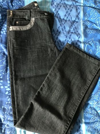 pantalon neuf taille 38