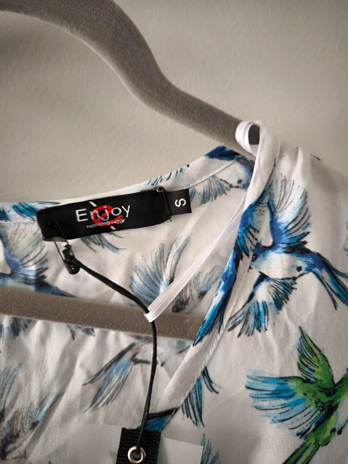 T shirt enjoy taille S neuf - photo numéro 2