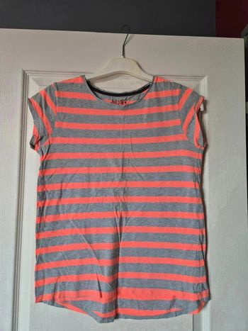 Tee shirt