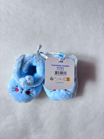 Chausson bébé bleu fourrés doux et chaud 0/6 mois NEUF