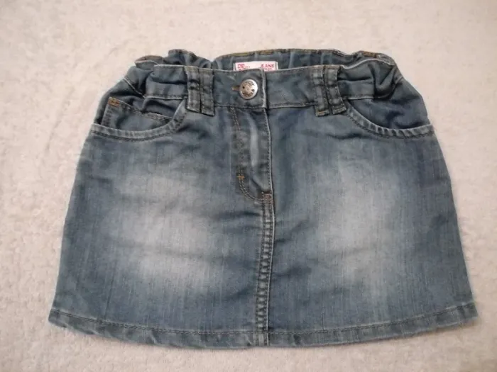 Jupe DPAM 6 ans (réf perso F-M5)(familleac72)