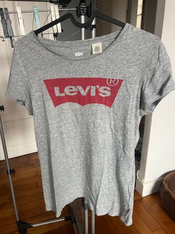 TEE shirt gris levi’s taille XS