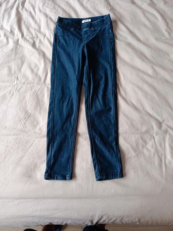 Pantalon élastique gémo taille 7ans