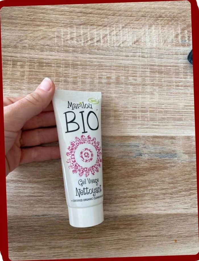 Gel nettoyant visage - photo numéro 3