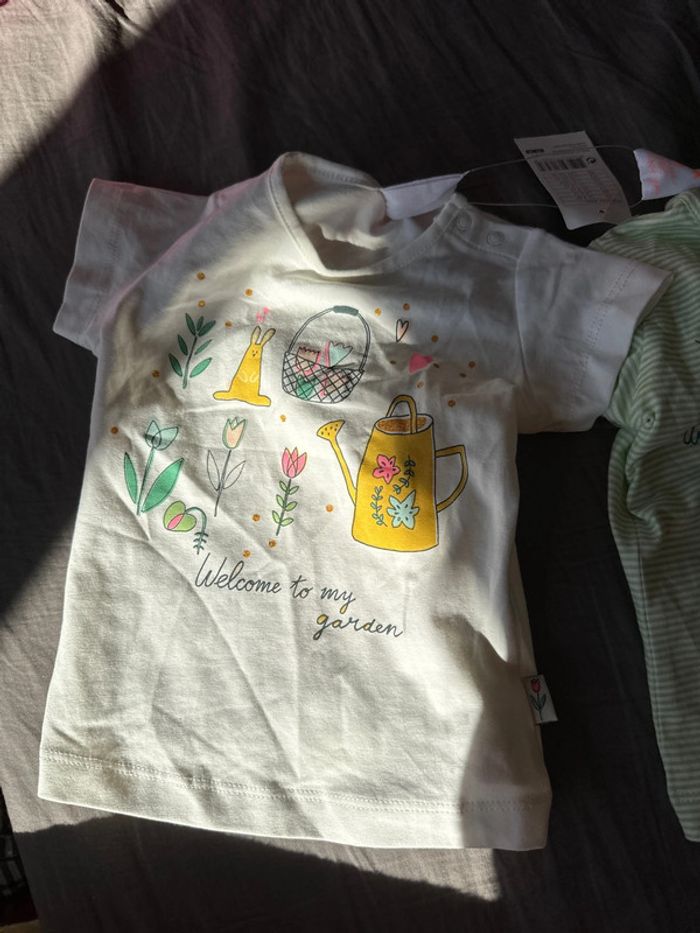 2 tshirts neufs 68 - photo numéro 2