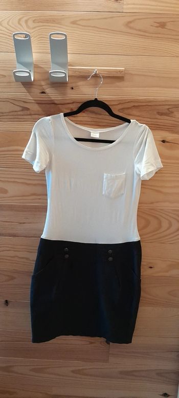 Robe noir et blanc T 36/38
