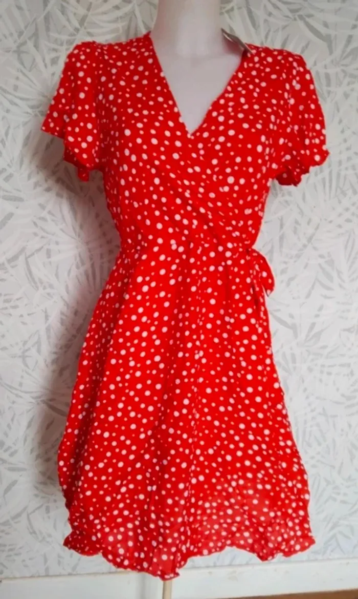 Jolie robe à pois d'été femme neuve taille 36 38 S M - photo numéro 3