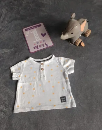 T-shirt taille 1 mois