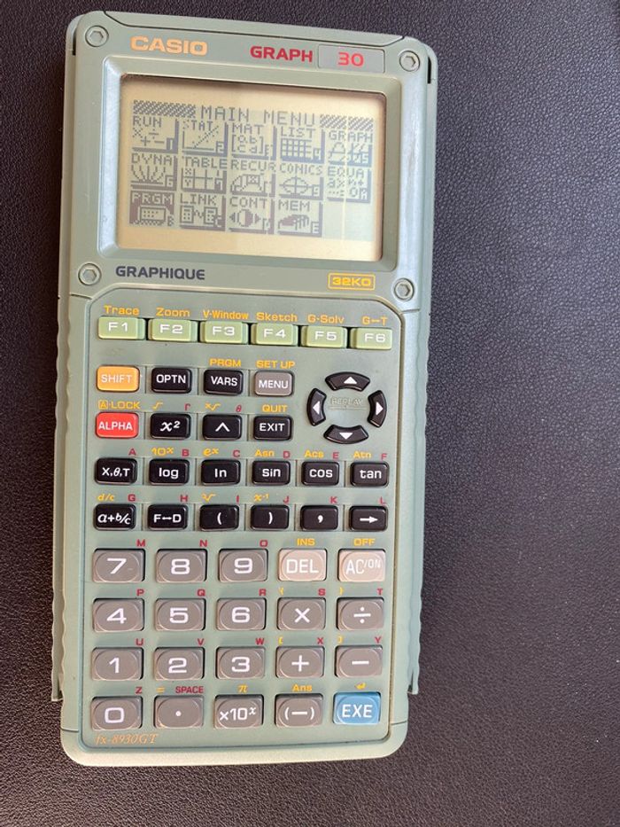 Calculatrice scientifique Casio Graph 30