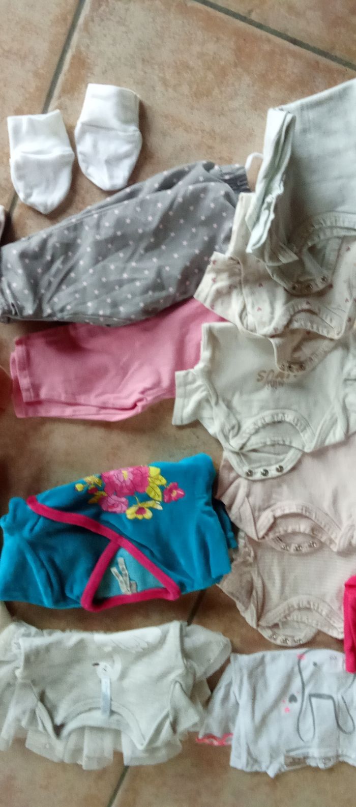 Lot fille 0/1mois - photo numéro 4