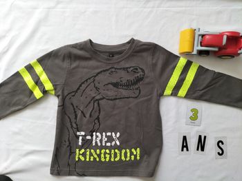 Haut manches longues taille 3 ans