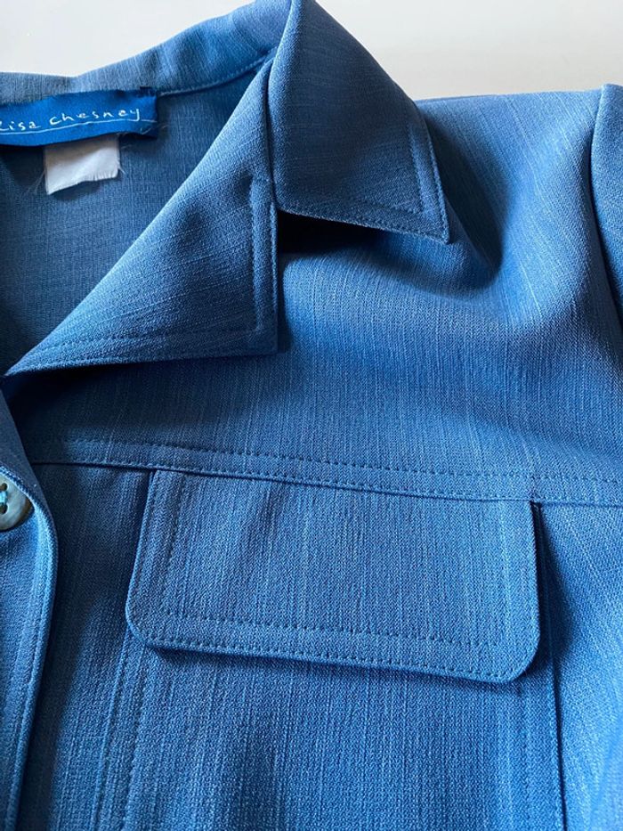 Robe chic Lisa Chesnay voir mensurations - photo numéro 5