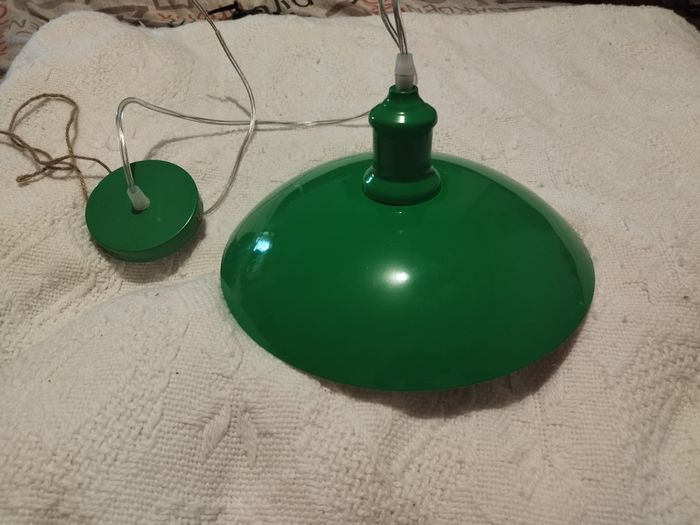 Lustre vert émaillé