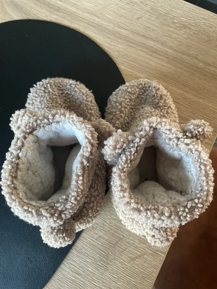 Chaussons enfant 32/33 - photo numéro 4