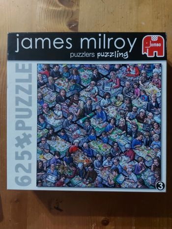 Puzzle complet "Les puzzleurs font des puzzles" (puzzlers puzzling) 45cm x 45cm