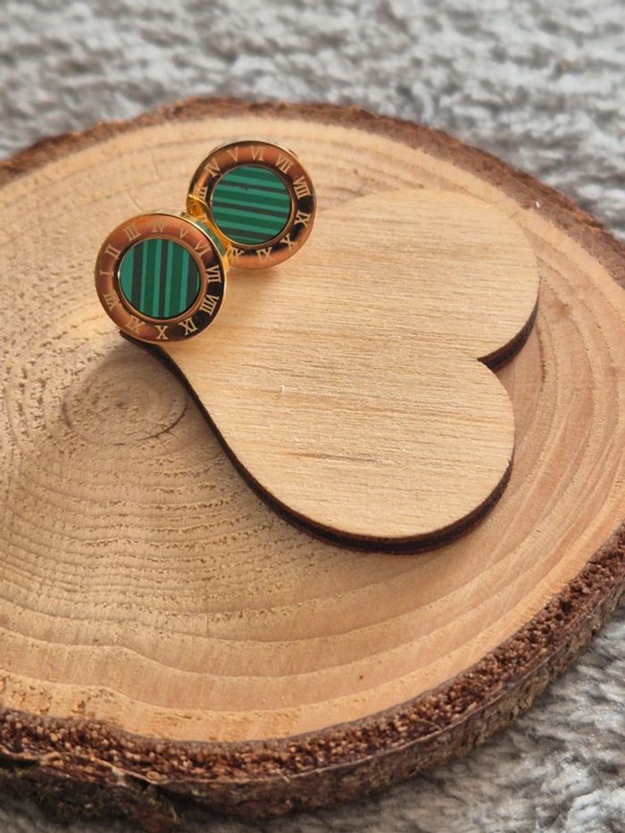 Jolie puces d'oreilles vertes et doré - photo numéro 4