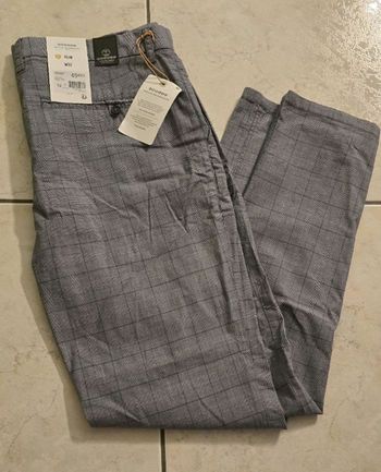 NEUF (NON PORTÉ) ⚘️superbe pantalon chino slim taille 42 (W32) homme ⚘️