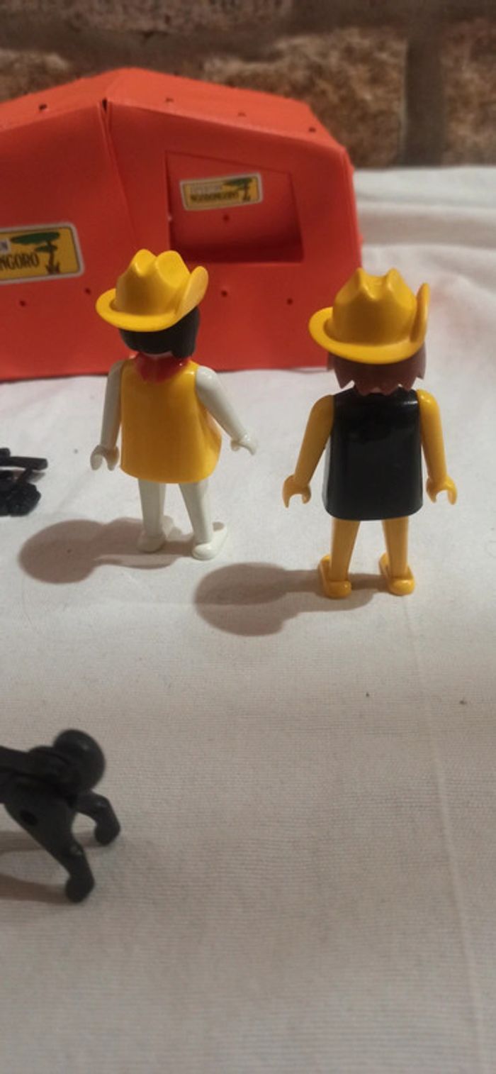 Campement avec tente de safari avec explorateurs aventuriers et accessoires vintage playmobil - photo numéro 9