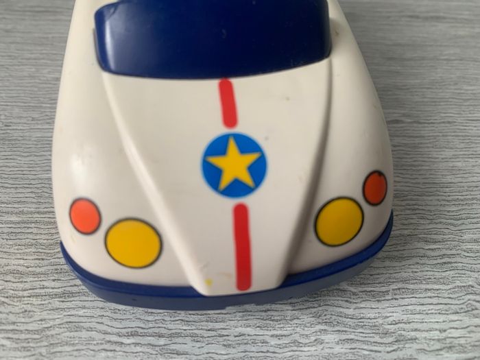 Voiture de police Playmobil 123 - photo numéro 2