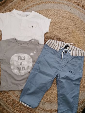 Lot 2 t-shirts + pantalon