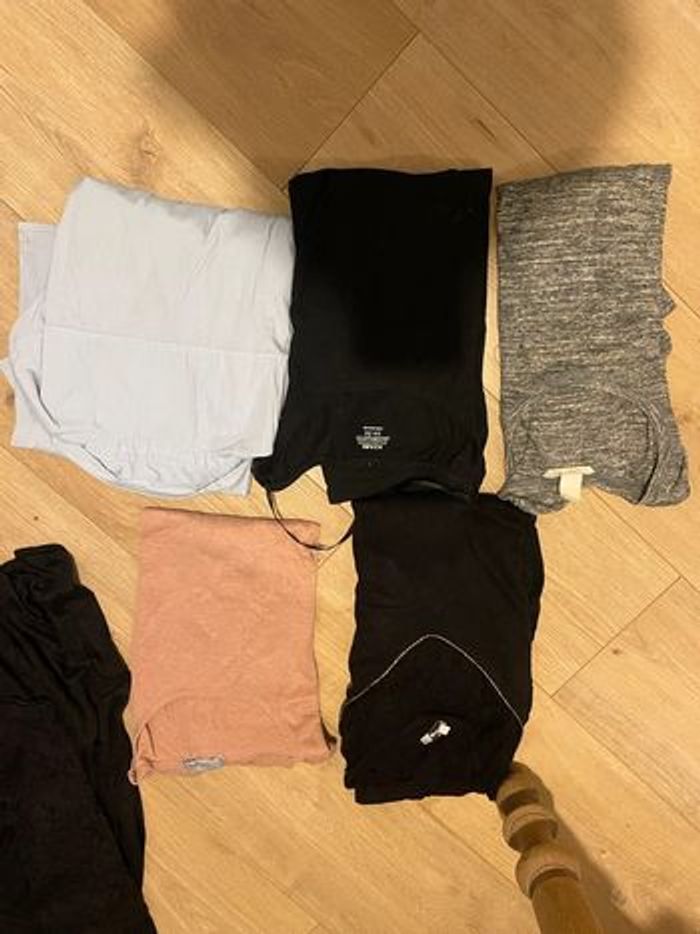 Lot vêtements maternité - photo numéro 2